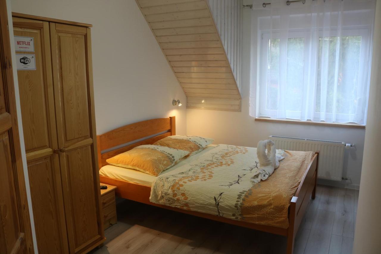 Pod Zaglami Apartamento Pobierowo Exterior foto