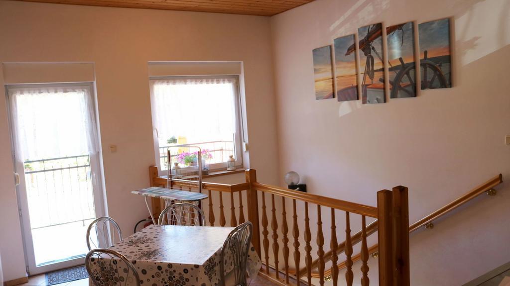 Pod Zaglami Apartamento Pobierowo Exterior foto