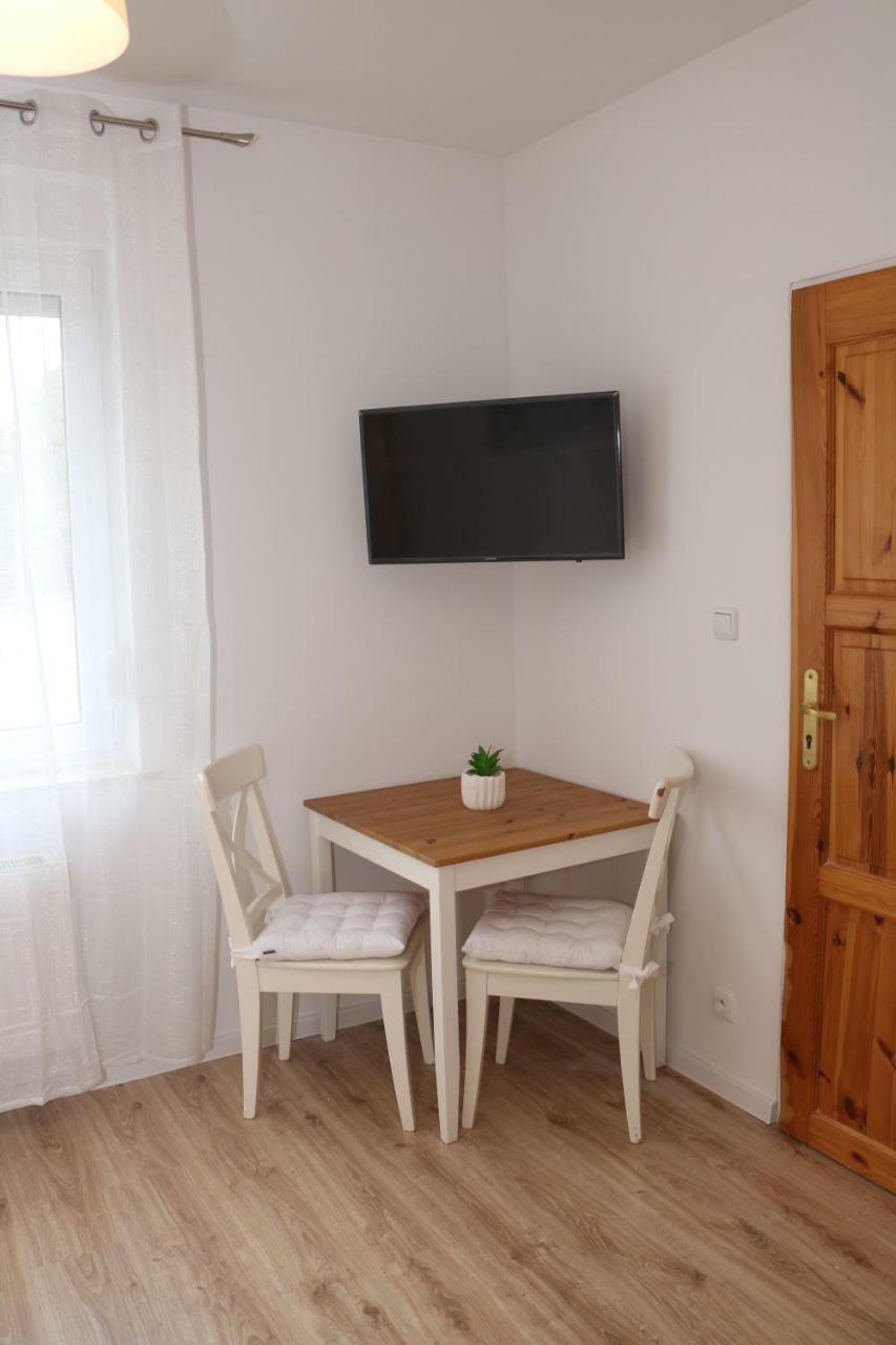 Pod Zaglami Apartamento Pobierowo Exterior foto